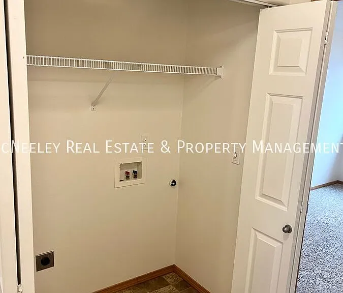 480 Lair Ln — Photo 12