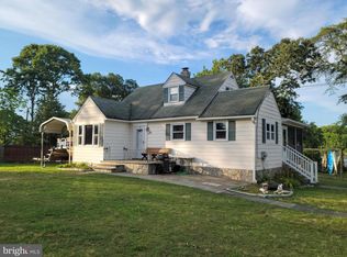 1700 Twickenham Rd, Pasadena, MD 21122