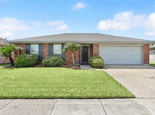 1624 Longbridge Dr, Marrero, LA 70072
