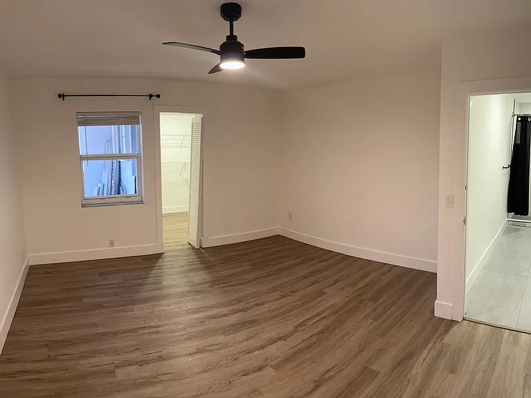 1101 S Seacrest Blvd — Photo 5