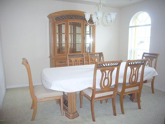 4th image of 4019 Estancia Way