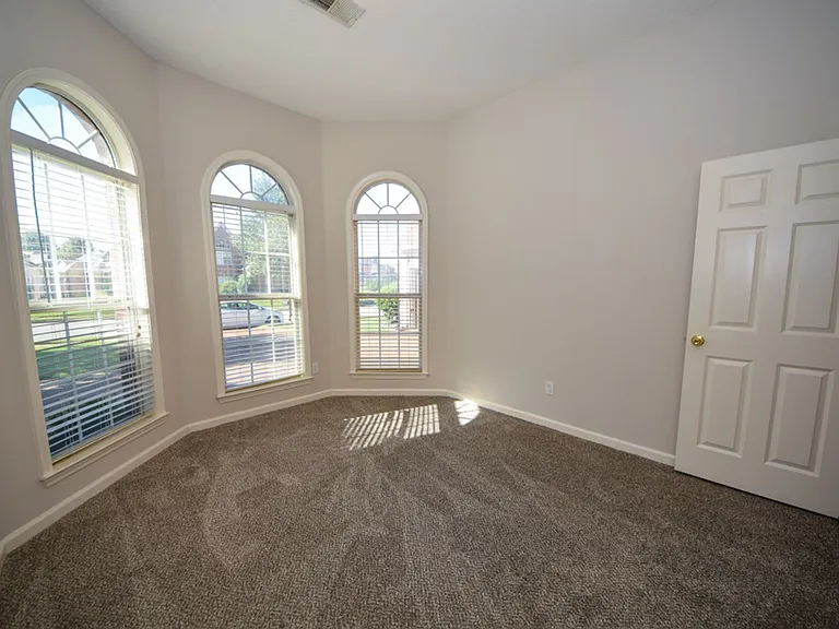 2648 Plum Creek Dr — Photo 21