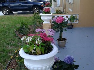 6007 NW 70th Ave, Tamarac, FL 33321