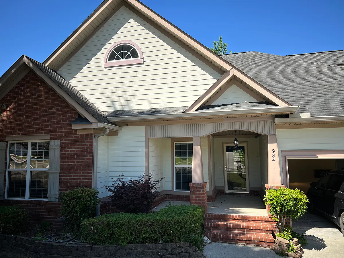 Building Photo - 934 Sedgefield Cir