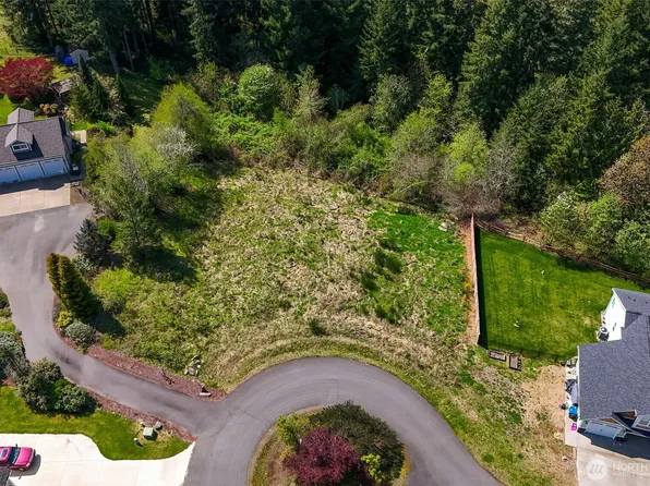 6035 49th Trail NW, Olympia, WA 98502