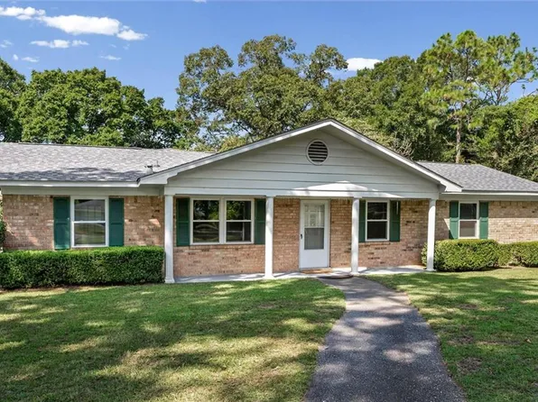 3381 Woodard Dr, Mobile, AL 36618
