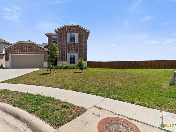 4th image of 251 Solitude Dr