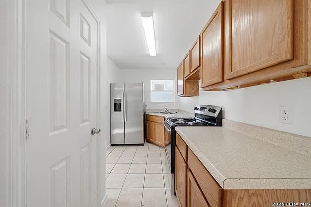 3 bed, 1.5 bath, 1100 sqft, $1,495 — Photo 4