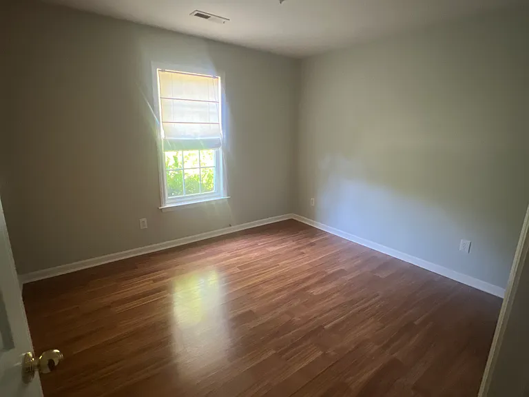 2445 Somerset Place Dr — Photo 9
