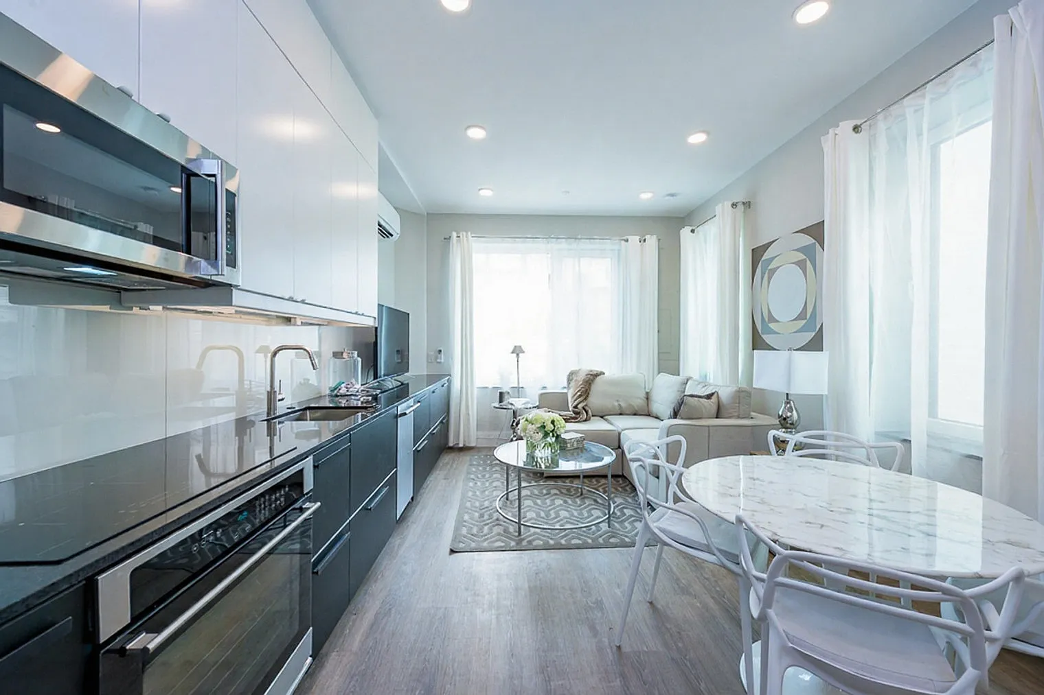 1 bed, 1.0 bath, 5381 sqft, $3,820 — Photo 1