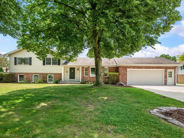 1346 Desmond St, Saint Joseph, MI 49085