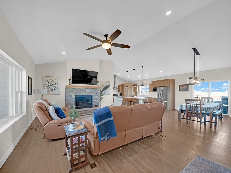 6692 Old Folsom Rd — Photo 10