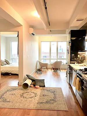 Rented by City Vista Inc | media 25