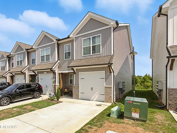 2nd image of 342 Judson Way