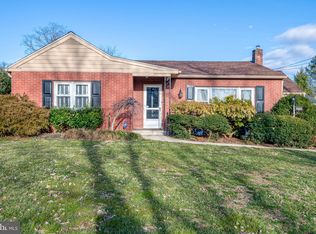 129 Oak View Rd, Lancaster, PA 17602