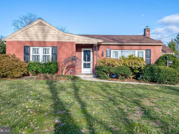 129 Oak View Rd, Lancaster, PA 17602