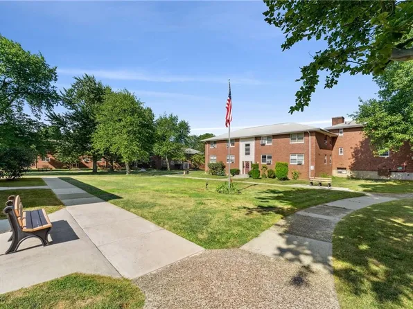 26 DeHaven Drive #1E, Yonkers, NY 10703