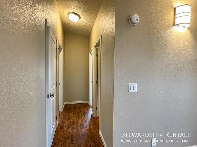 1313 Bramblewood Ln — Photo 17