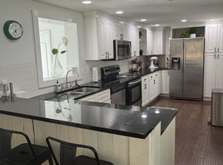 4704 Riverwood Ave, Sarasota, FL 34231