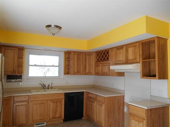 4th image of 505 E Juniper Dr