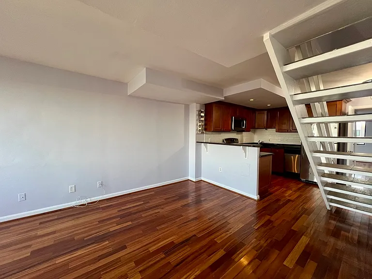 1245 13th St NW #NORTHWEST900 — Photo 5