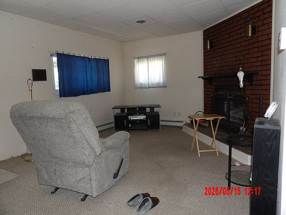 2nd image of 612 W Kansas Ave