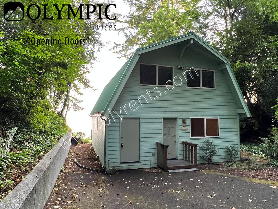 7410 Sandy Point Beach Rd NE, Olympia