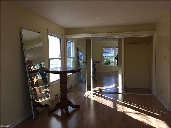 5th image of 1336A Pembrooke Dr