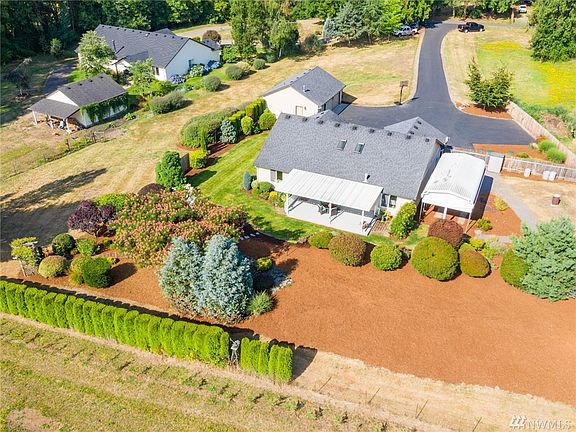 4th image of 14917 NE 123rd Ave