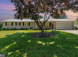 404 Spring House Rd, Camp Hill, PA 17011