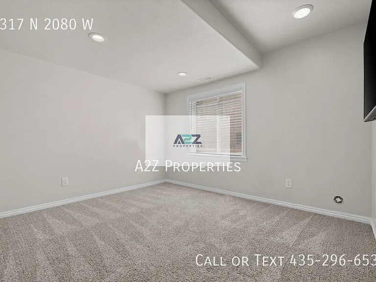2317 N 2080 W — Photo 24