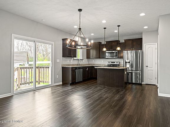 4th image of 4054 Firestone Way