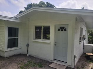 1703 Center Rd #2, Terra Ceia, FL 34250