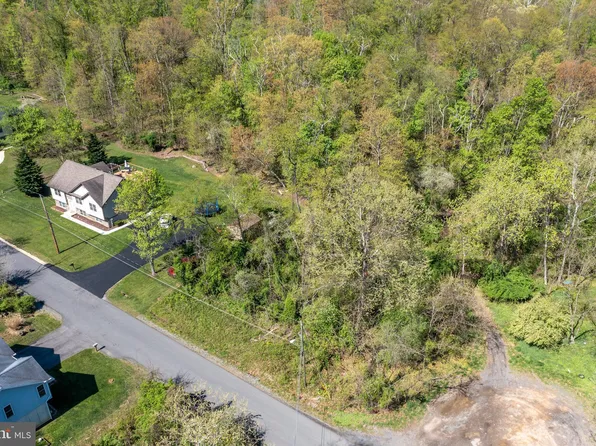 Quail Dr, Ridgeley, WV 26753