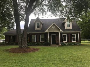 122 Cotton Hill Rd, Huntsville, AL 35811