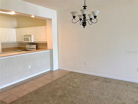 5th image of 5115 Melbourne St Unit 3204