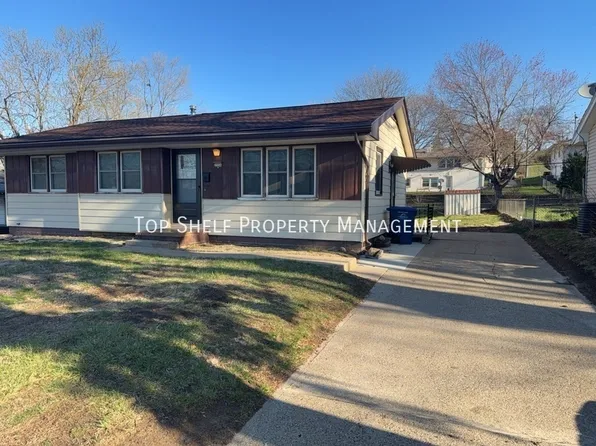 2556 Grandview Ave, Des Moines, IA 50317