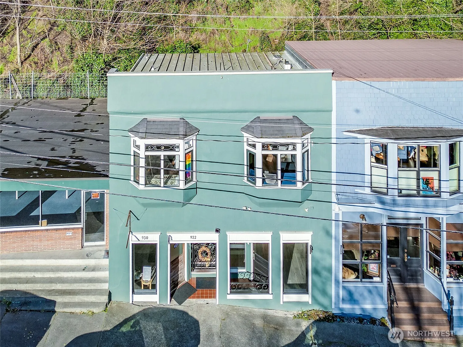 922 Washington St photo 1