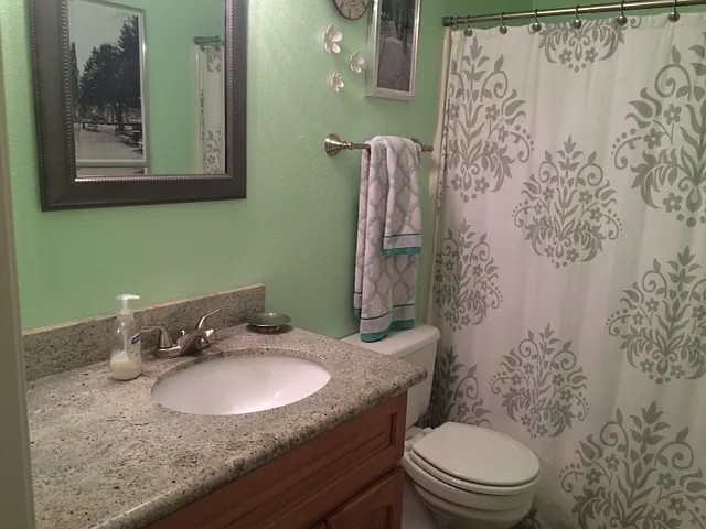 1716 Brett Ln photo 1