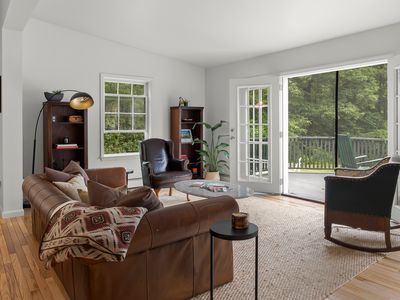 (Undisclosed Address), Hudson, NY, 12534