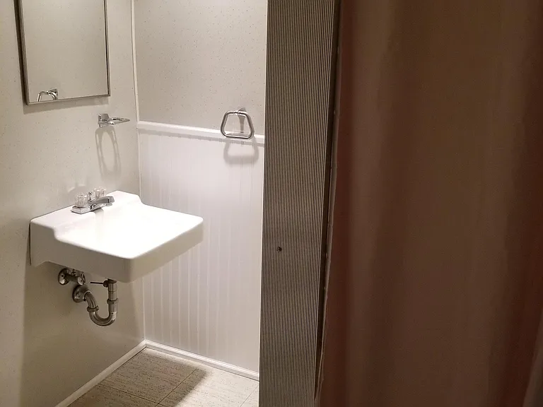 1620 Portland Ave — Photo 18