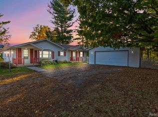 80581 Belle River Rd, Memphis, MI 48041