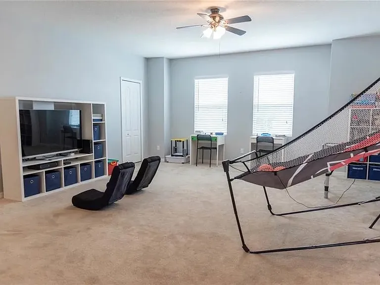 3169 Zander Dr — Photo 8