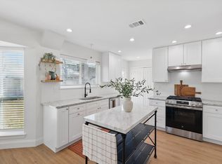 4410 Hanover St, Grand Prairie, TX 75052