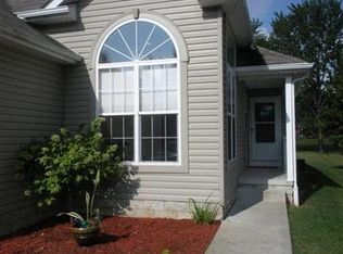 1121 Sunford Ave SE, North Canton, OH 44720