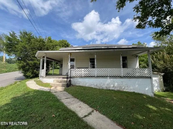 121 Sexton Ln, Oneida, TN 37841