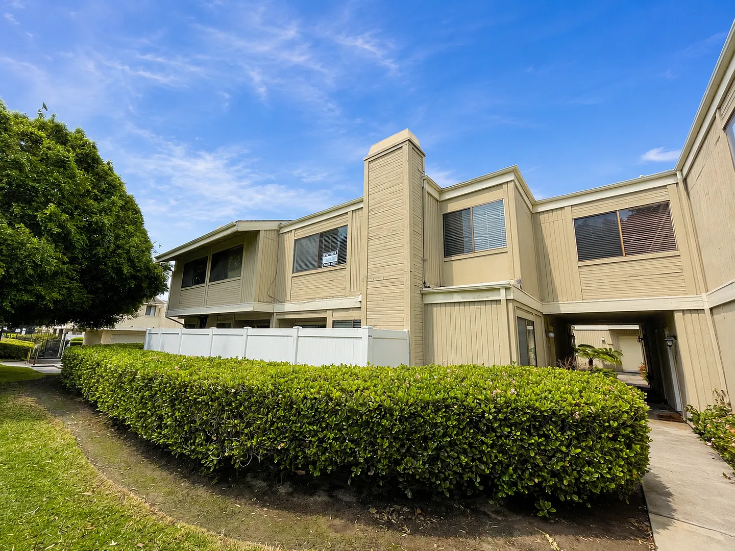 Ralston Village Townhome- Great Amenities! — Photo 2