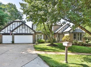 338 Turnberry Place Dr, Ballwin, MO