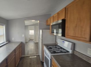 70 East Rd APT 1C, Wallkill, NY 12589