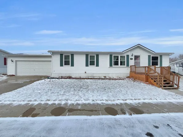 2500 Mann Rd Lot 310, Clarkston, MI 48346